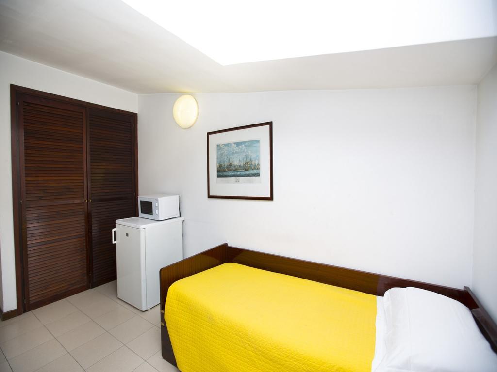 Hotel Residence Villa Tassoni Roma Exterior foto