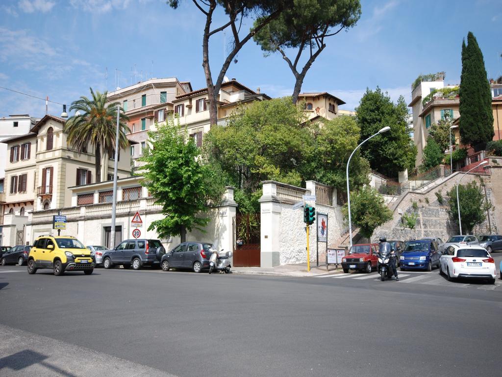 Hotel Residence Villa Tassoni Roma Exterior foto